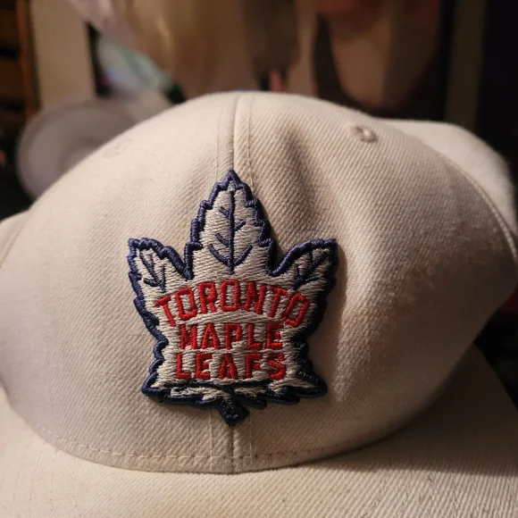 Maple leafs - Picture 11 of 12